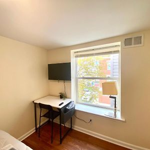 Budget King Room
